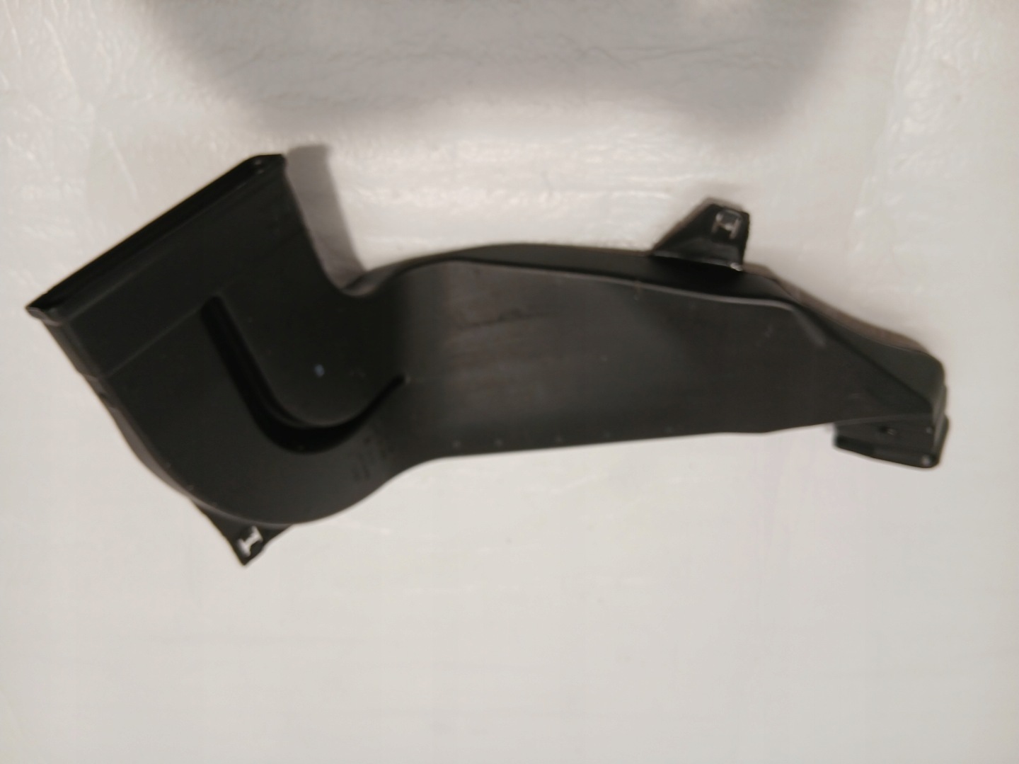 AUDI A4 B9 LIFT intake drain air cabs right 8W0819806A