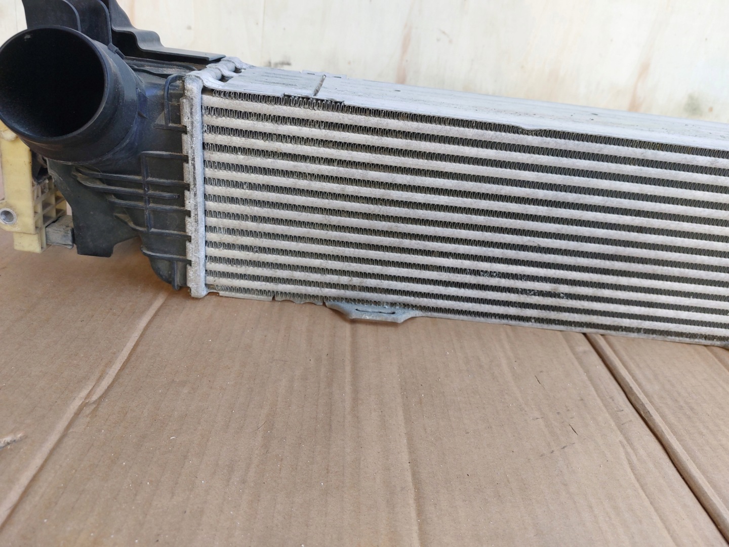 BMW INTERCOOLER G11 G12 G30 G31 G32 8576510 Original