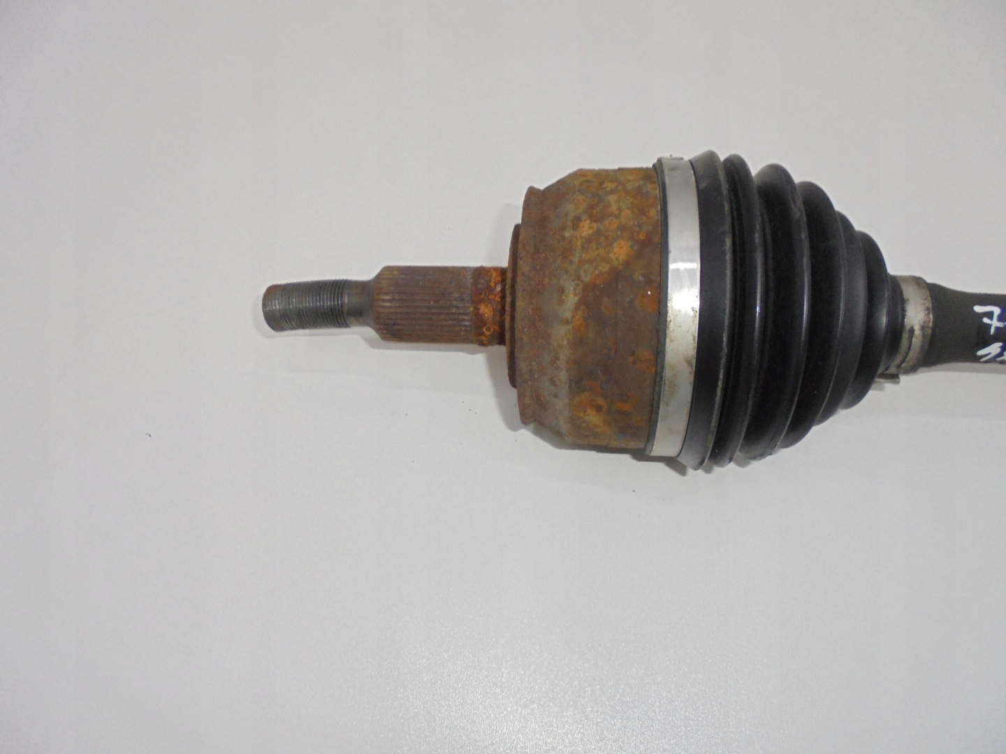 VW T5 2.5 TDI 4X4 semi-axis left 7H0407271AF