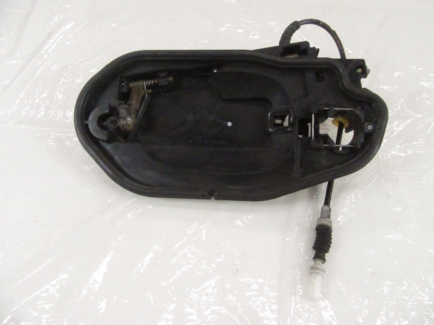 console handles left front BMW e60 e61 sedan KOMBI EUROPA