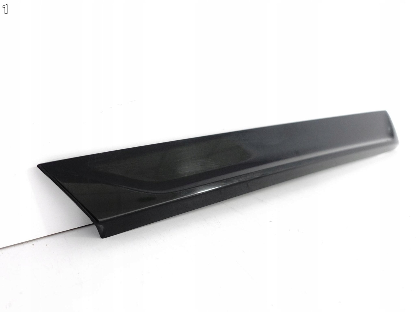 AUDI Q7 II SQ7 4M0 15- moulding cap bonnet boot right PRZYSZYBOWA