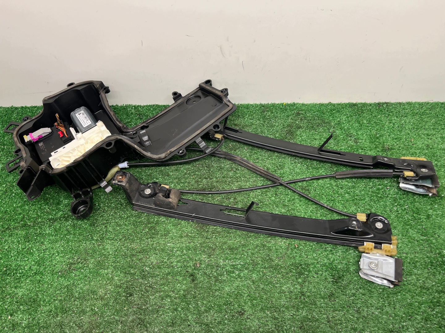 ELE mechanism windows right front SEAT LEON 2 1P0837402S