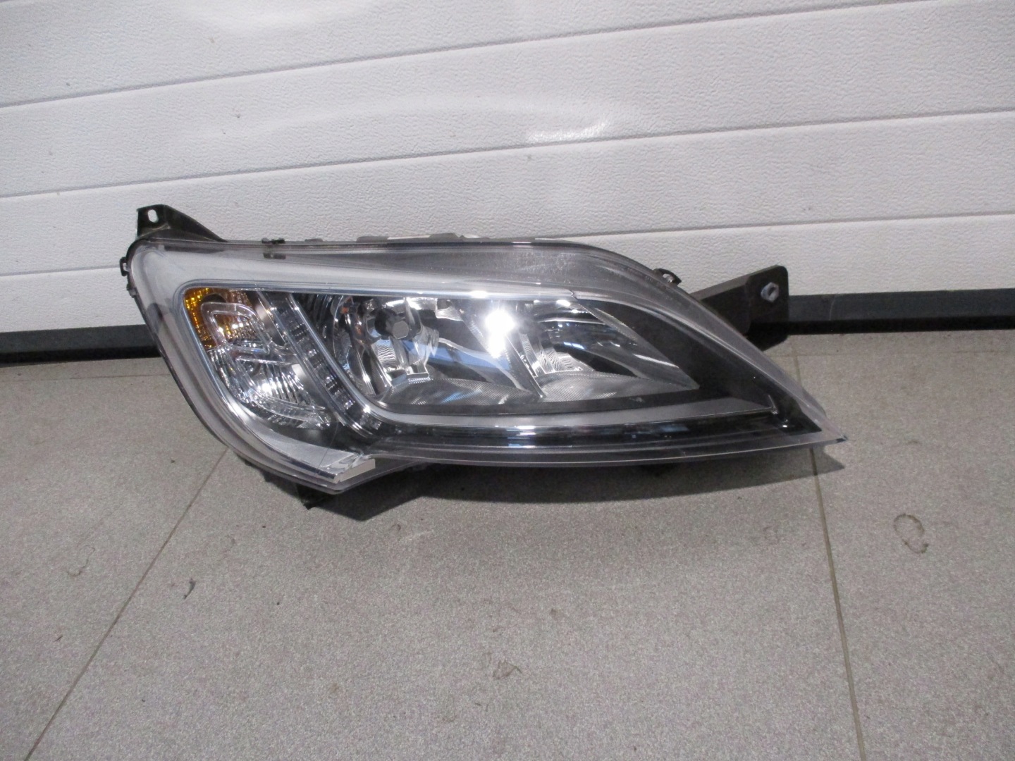 light right front Fiat Ducato Movano Boxer 14r- 1307329528 LED