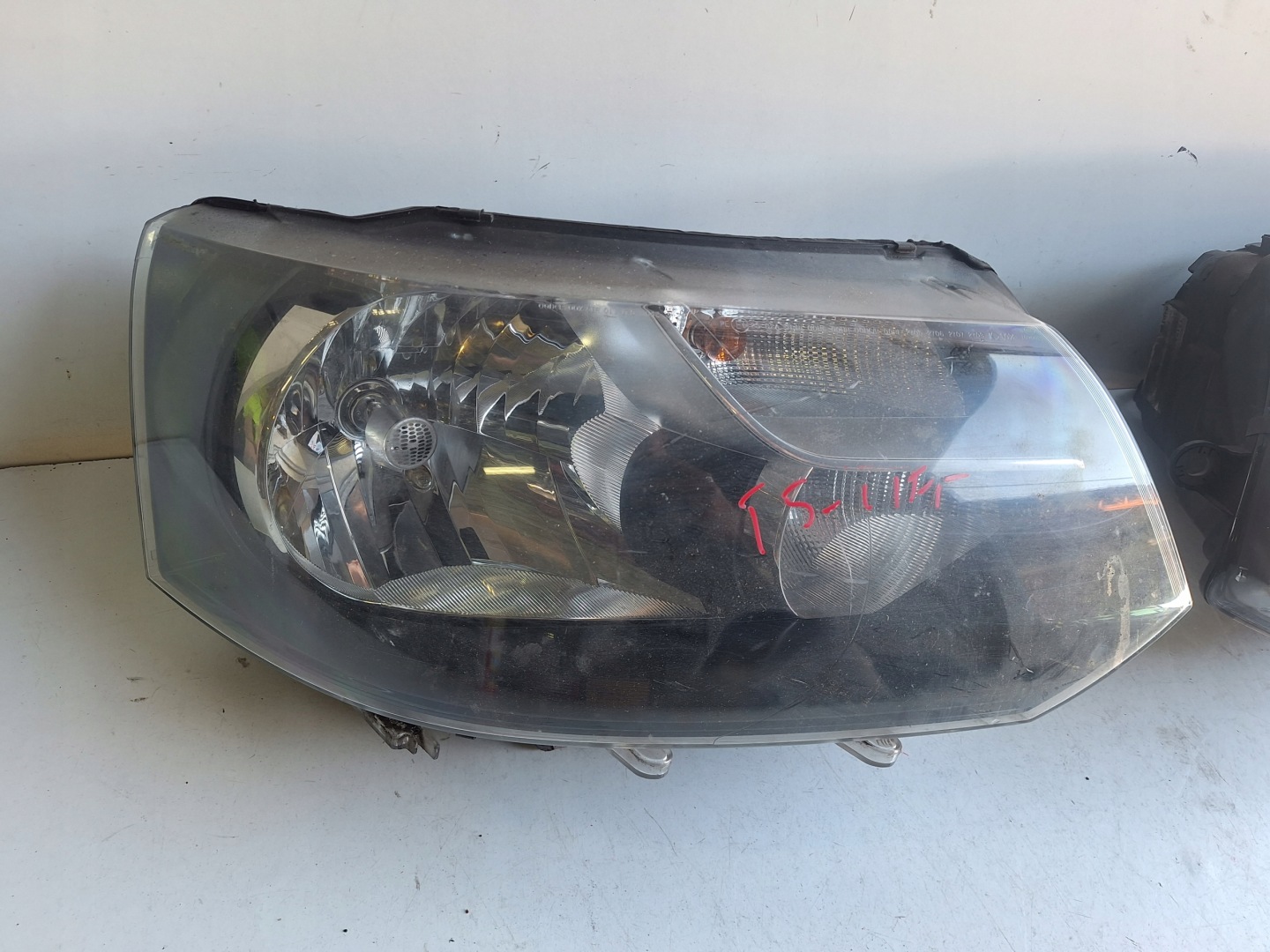 VOLKSWAGEN TRANSPORTER T5 LITF 10-15 light left UK