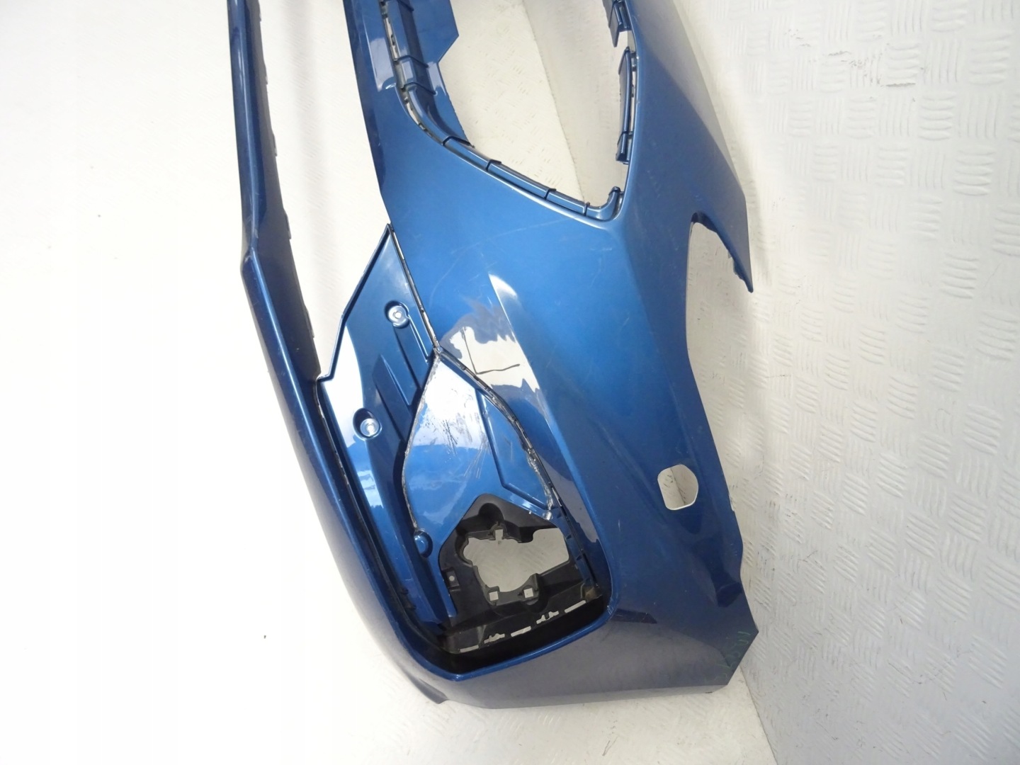 Ford Focus MK4 ST nárazník predok predný