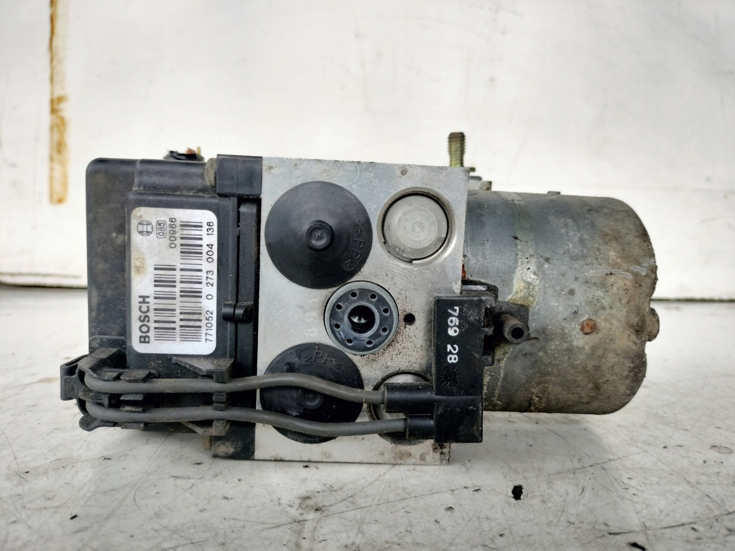 OPEL CORSA B pompa ABS 90496978 0273004136