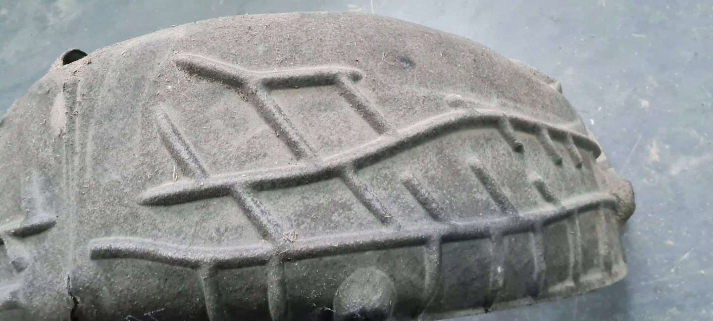 A6 C8 4K mudguard right right rear part rear. KOMBI 4K0810172E