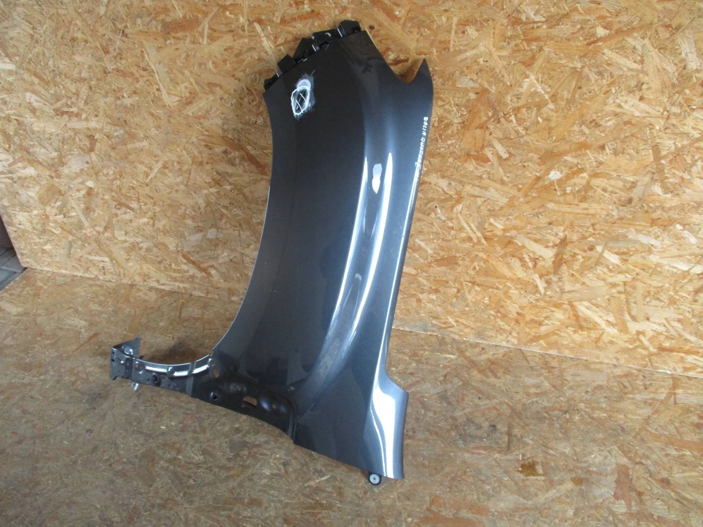fender front front left DACIA DUSTER II 17