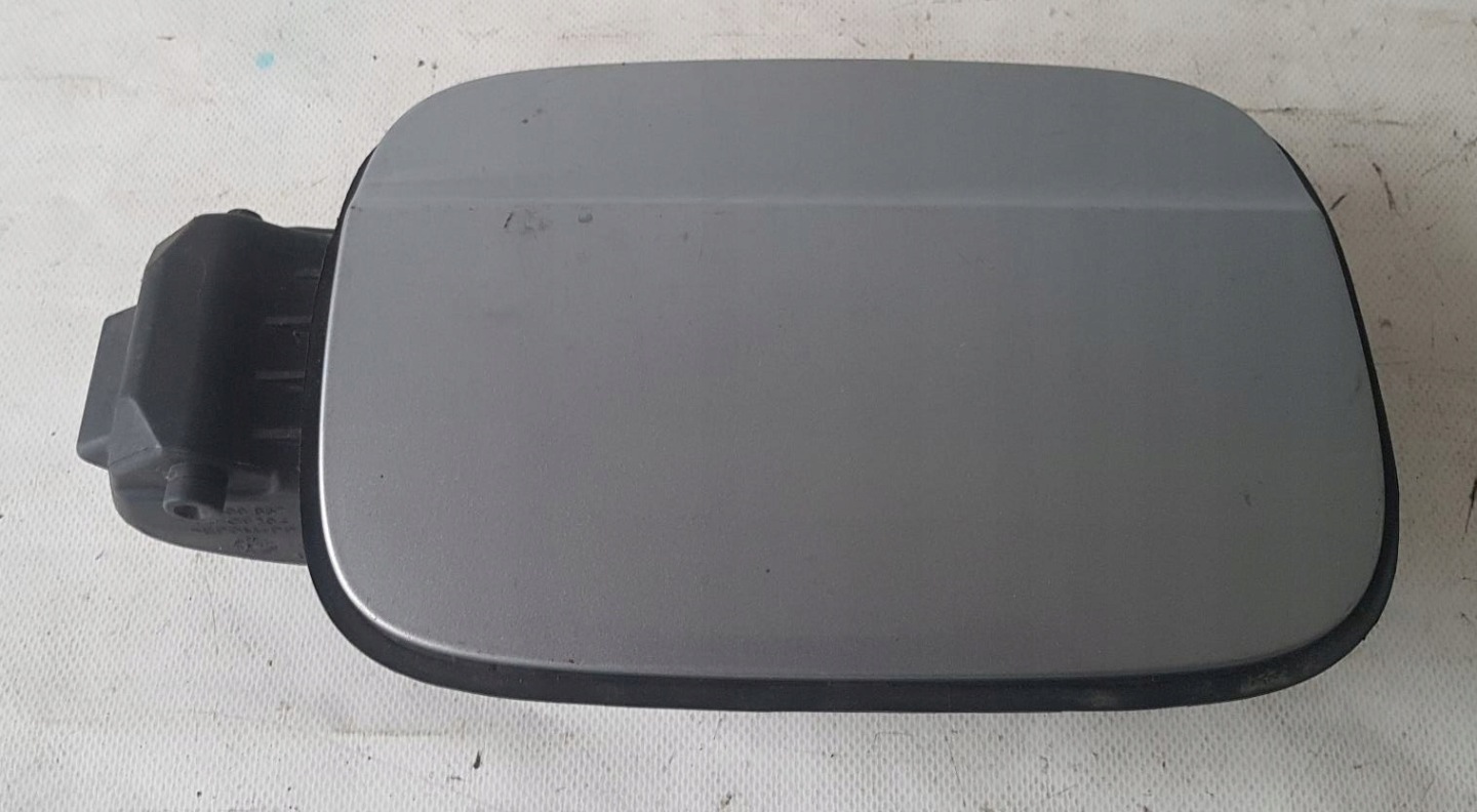 Tankklappe des Kraftstoffsbehälters AUDI A4 B8 DIESEL 8K0809857