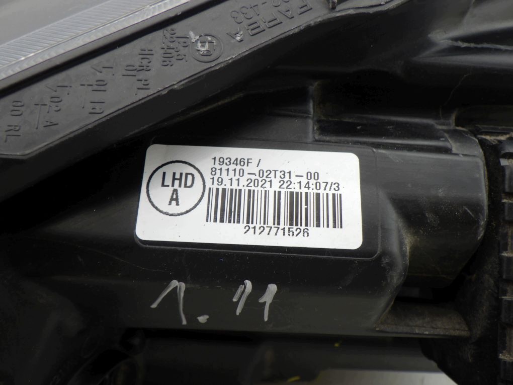 TOYOTA COROLLA E21 LED sedan 18- light right