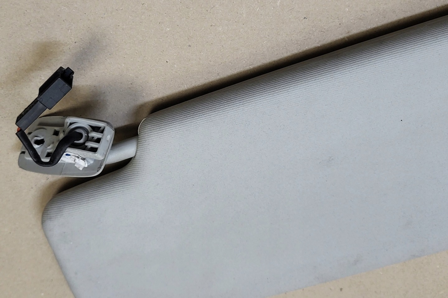 cover PRZECIWSLONECZNA right visor visor VW GOLF V 5 1K0 OE