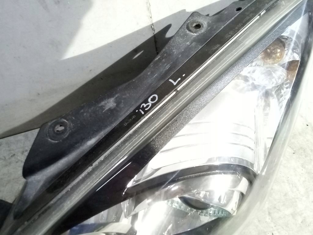 Hyundai i30 and 1 lift light left front front 92101-2R000