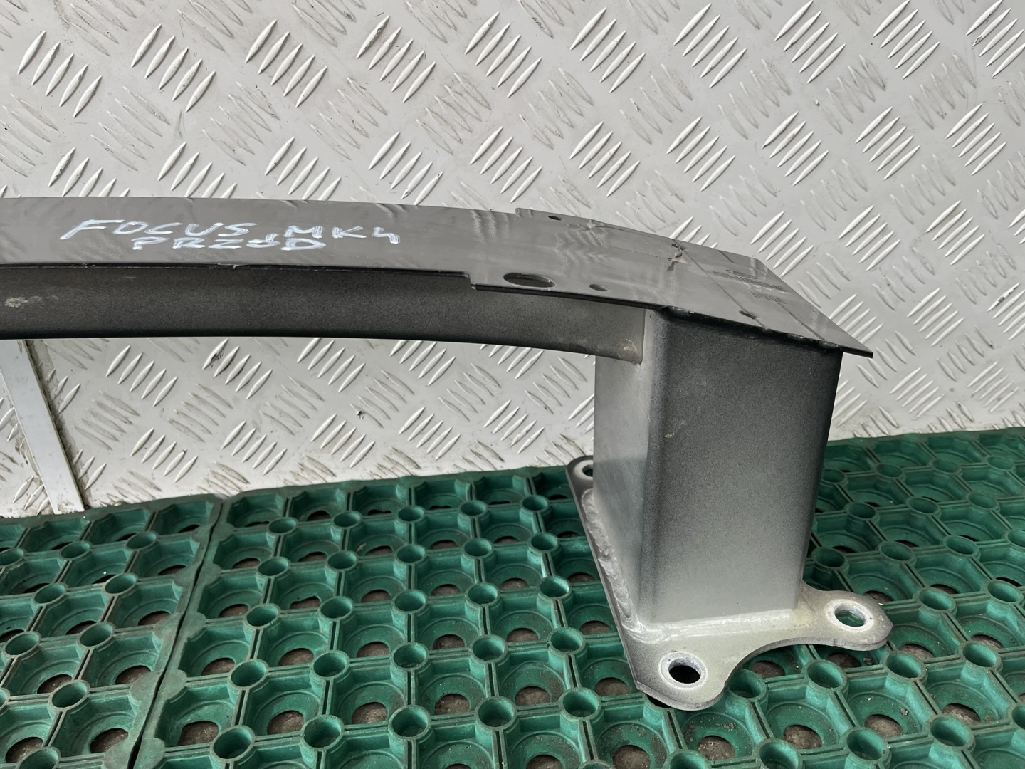 FORD FOCUS MK4 18-22 sider below bumper front pillar JX61-A109A26-AC