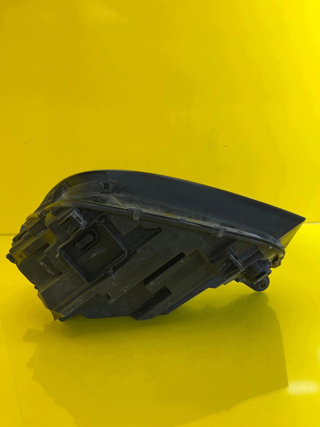 light right Audi Q5 80A 16+Bi Xenon 80A941006