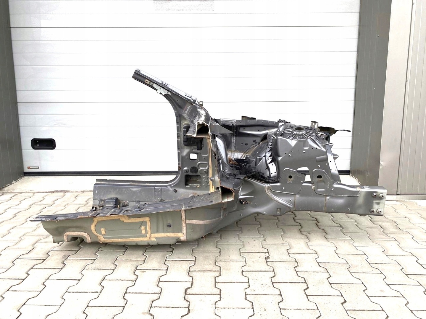 MERCEDES S63 CABRIO čtvrtka přední levá