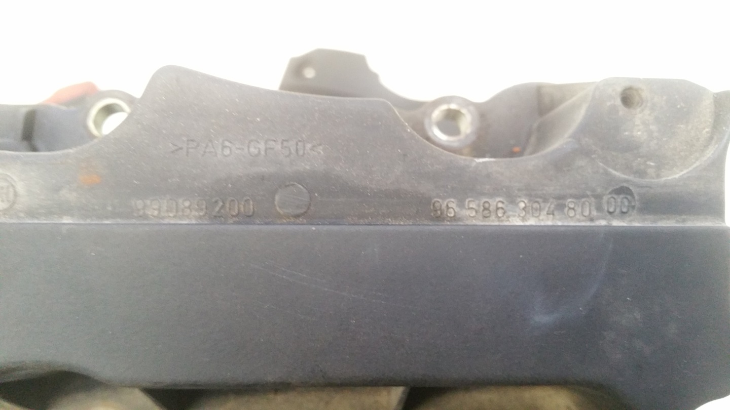 Abdeckung der Ventile 9638602180 Peugeot Citroen