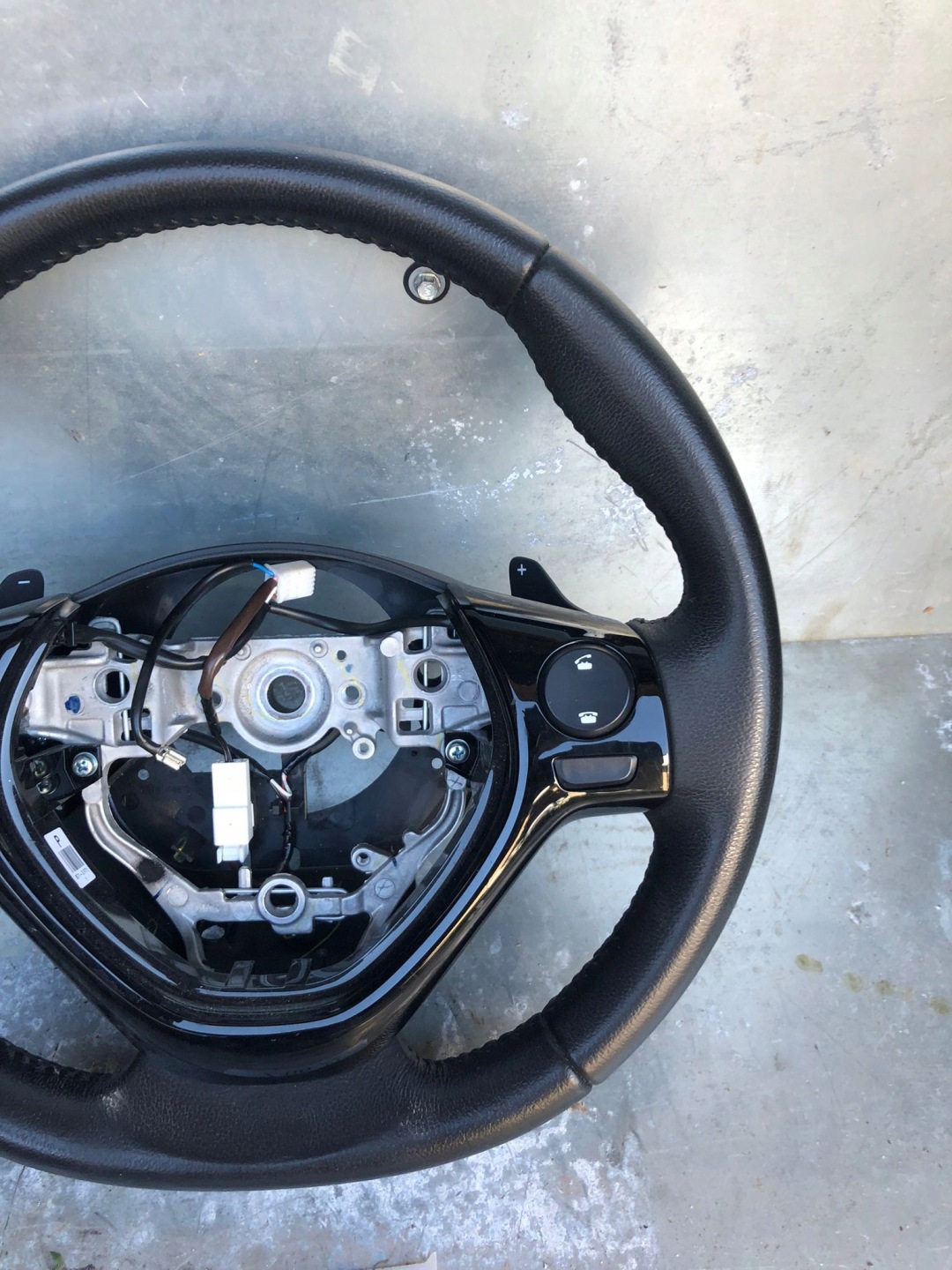lenkrad AYGO II SKORZANA MULTI Schaltwippen