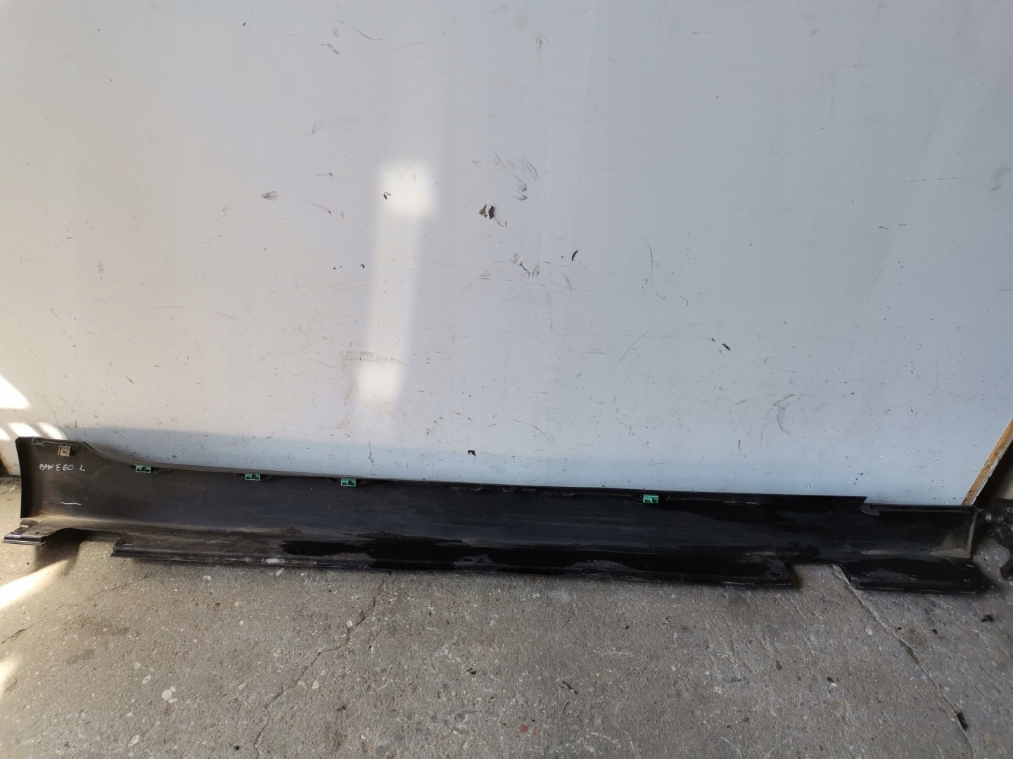 lišta prahová levá BMW E60 E61 5171-7033759