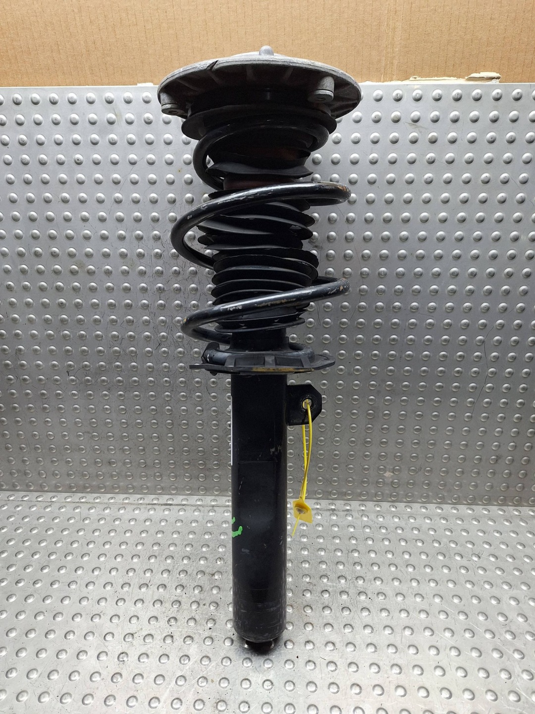 shock absorber left front MINI COOPER F55 F56 14- 682411 54mm