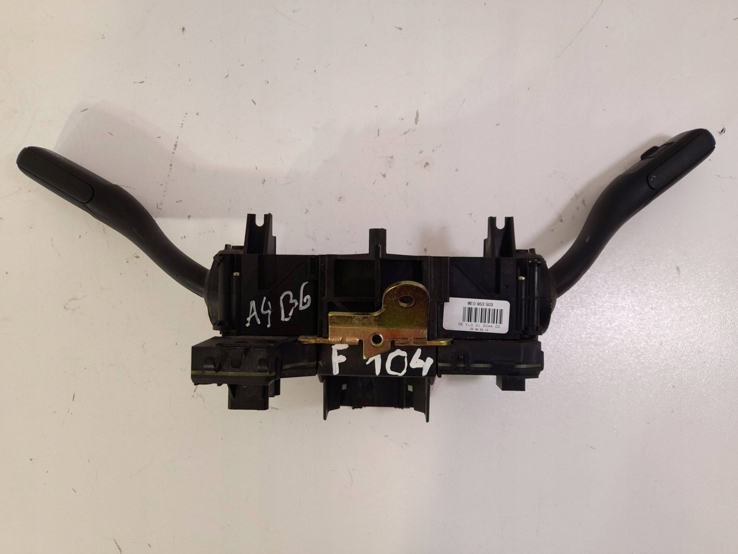 Audi A4 S4 B6 8E 8H DEVIO LUCI TERGICRISTALLO TERGI 8E0953549F (F104)