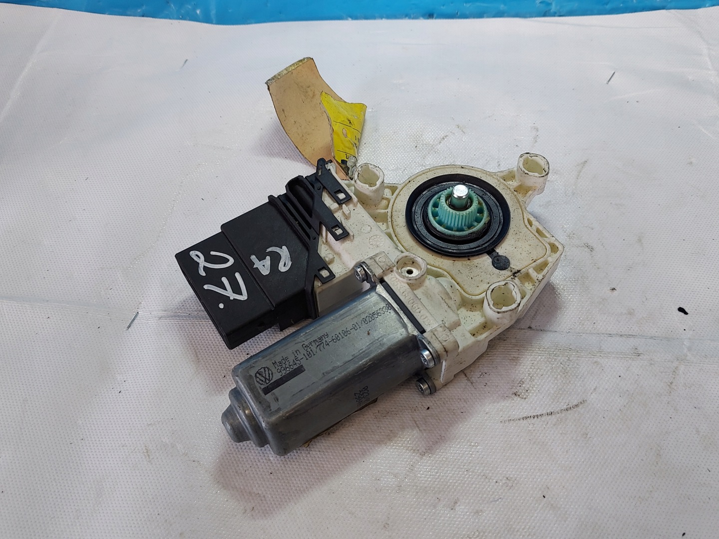 engine lifting windows LEON II 974647200 right rear part