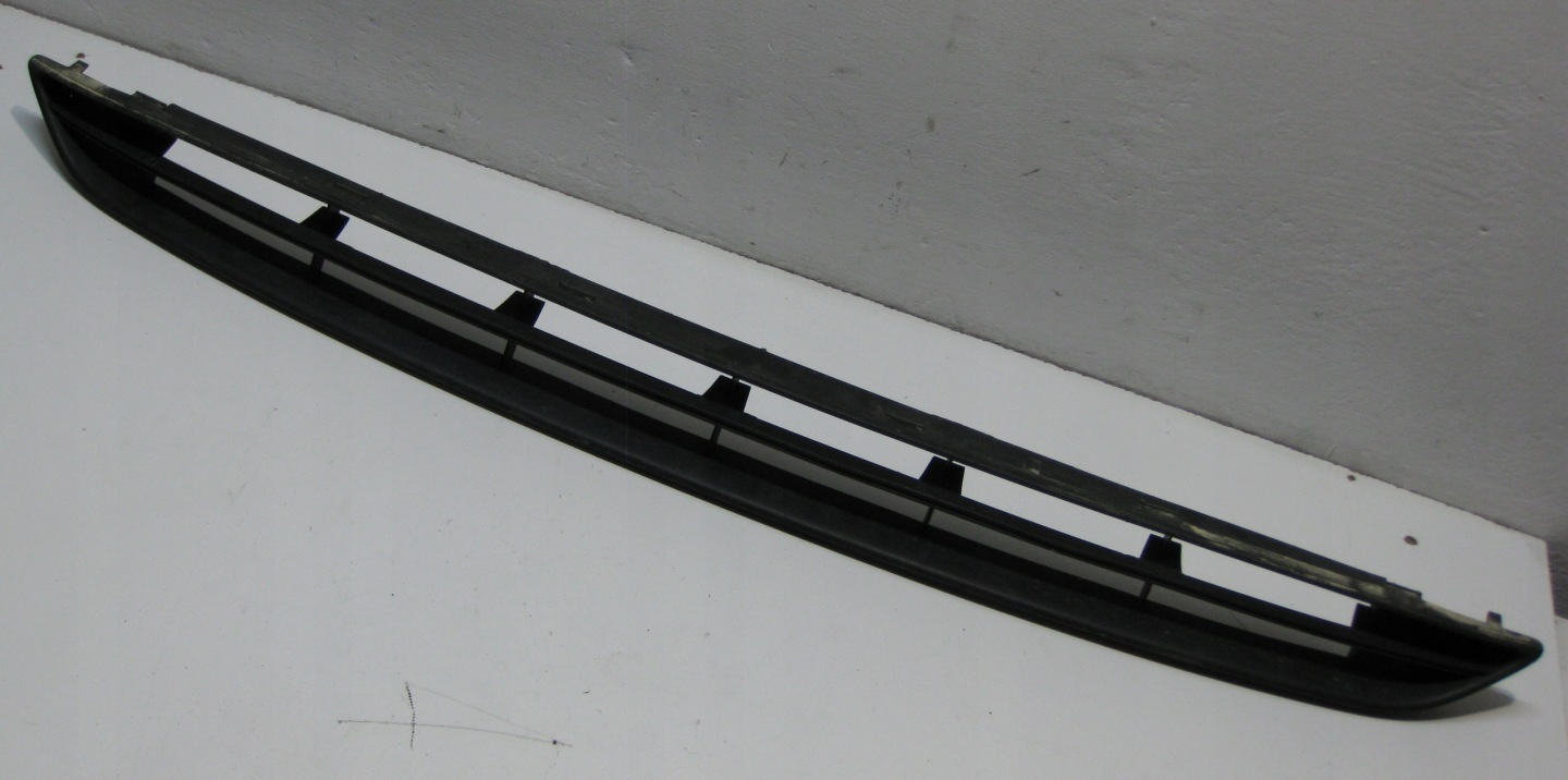 FORD B-MAX 13R 1.0EB grid of a bumper front AV11-17K945-AB