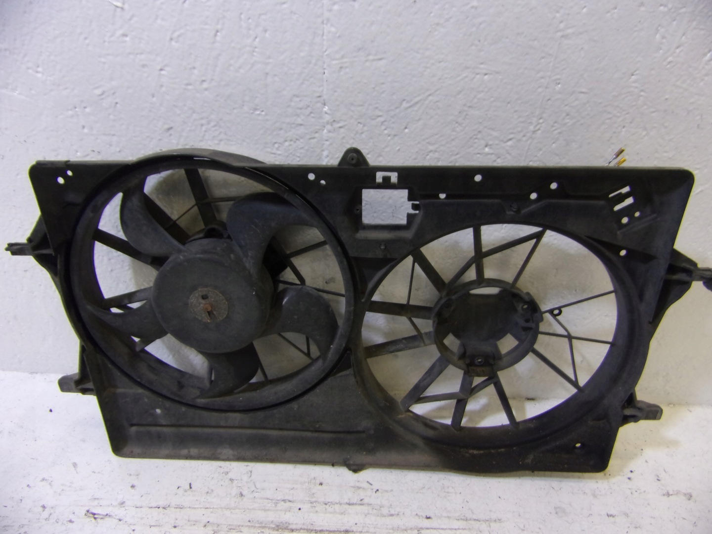 ventilátor chladiče FORD FOCUS MK1 1.6 B 0130303871 4569632