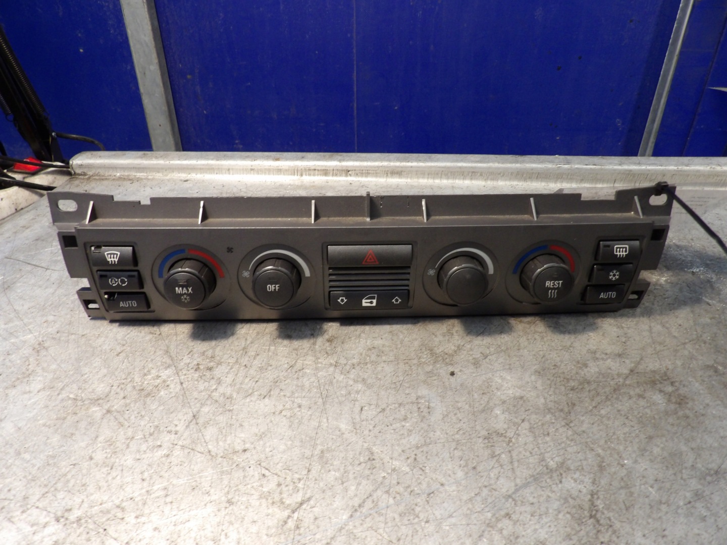 BMW 7 E65 control panel air conditioning devices 64.11-6921676