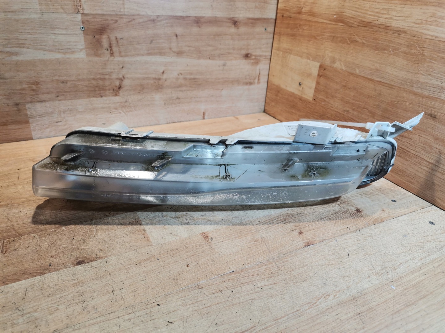 light DO running daytime left VOLVO V40 d2 31290580 OPIS !!!