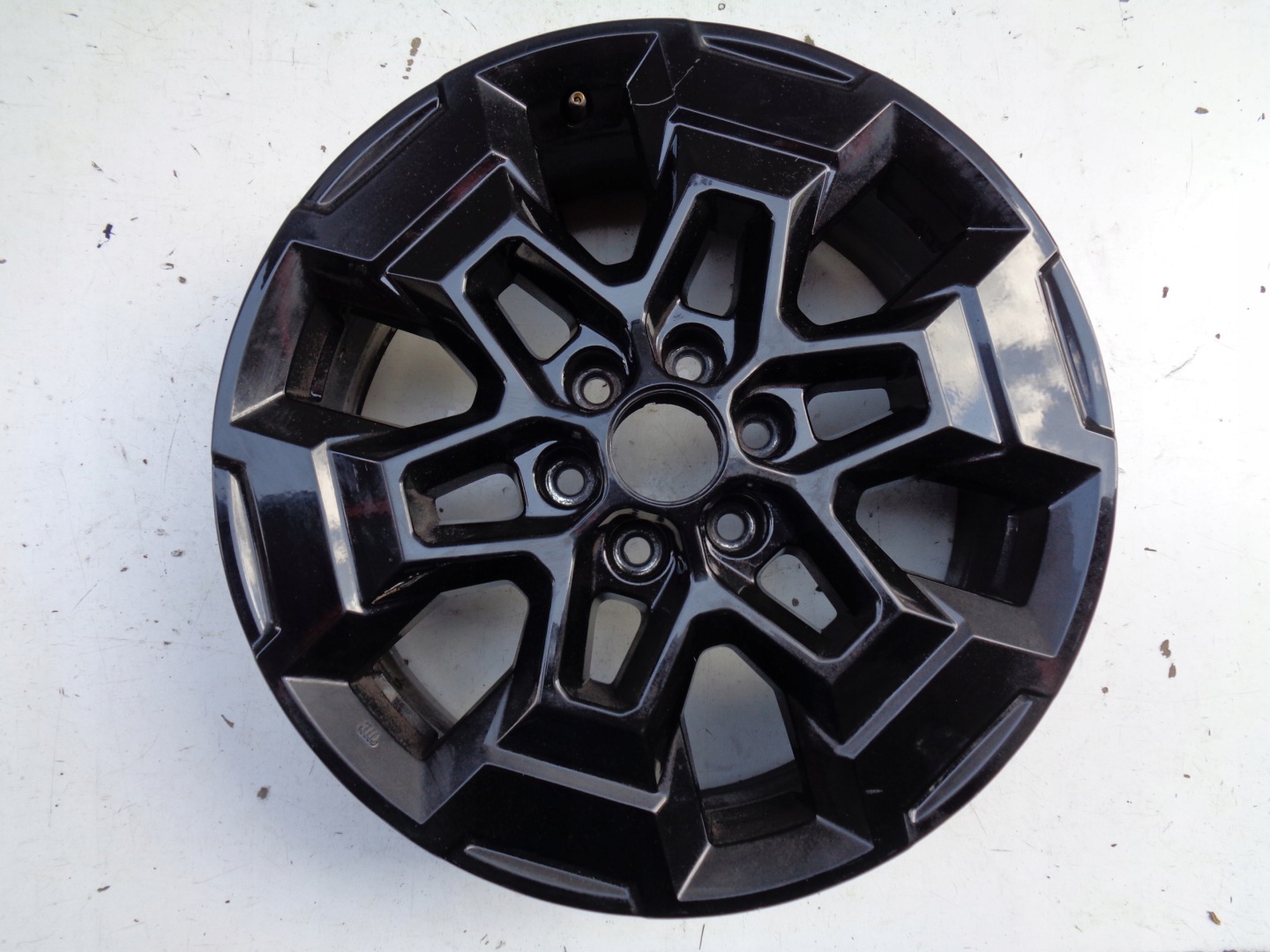 disk hliníkový NISSAN 7JX18 ET45 6X114,3