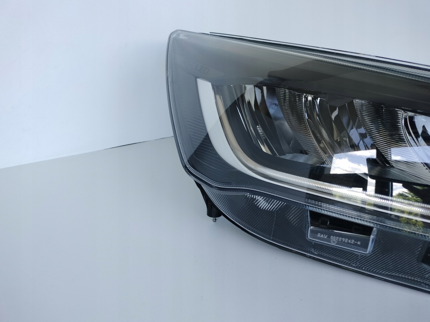 light right REFLEKTOR FORD FOCUS MK4 22- LIFT FULL LED