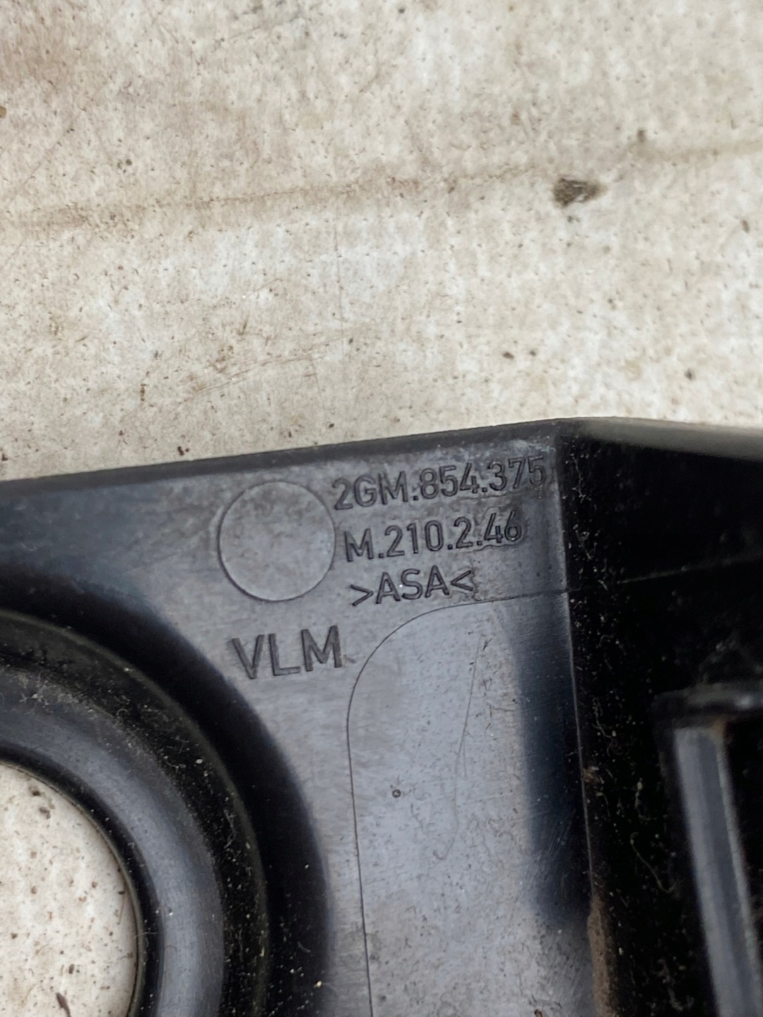 VW T-CROSS 2GM cover spoiler of the sensor PDC left front