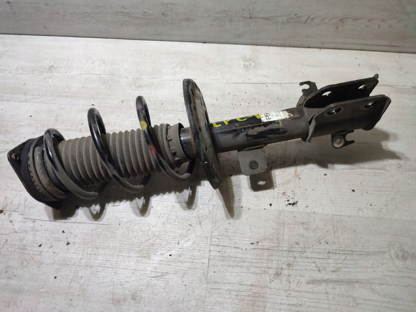 Opel Corsa F 2020 right side shock absorber