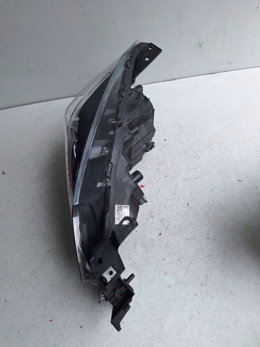 MAZDA 3 BM 13-16 light right XENON UK-ANGLIK BHT651030