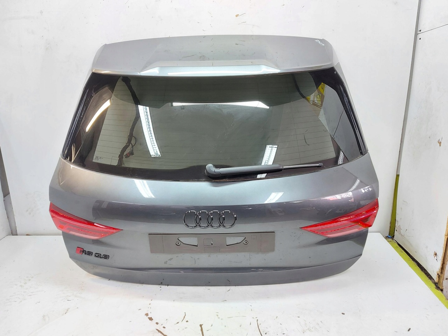 Audi RSQ3 Q3 83A 2022r trunk door boot complete grey LZ7S