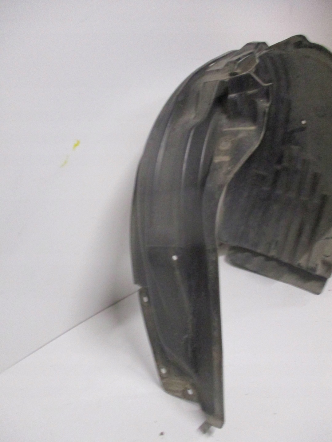 mudguard front left SUBARU FORESTER SH 59110SJ011