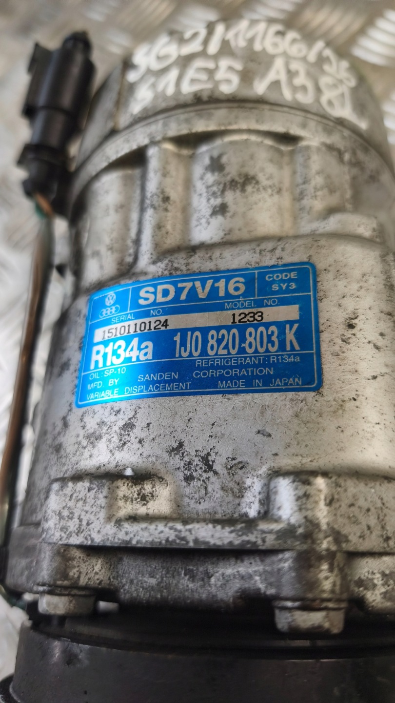 compressor compressor; of the air conditioning AUDI A3 8L 1J0820-803K