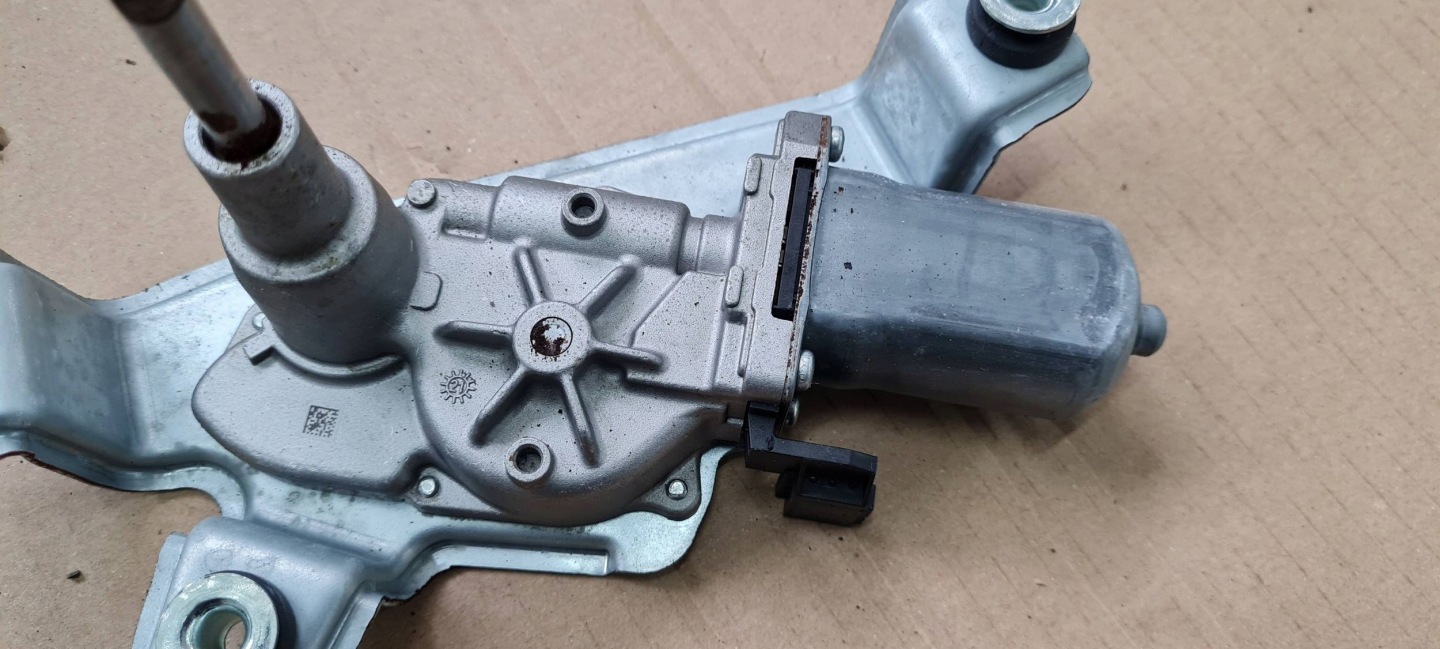 Chrysler Pacifica 2022 motor törlö far 68233454AA
