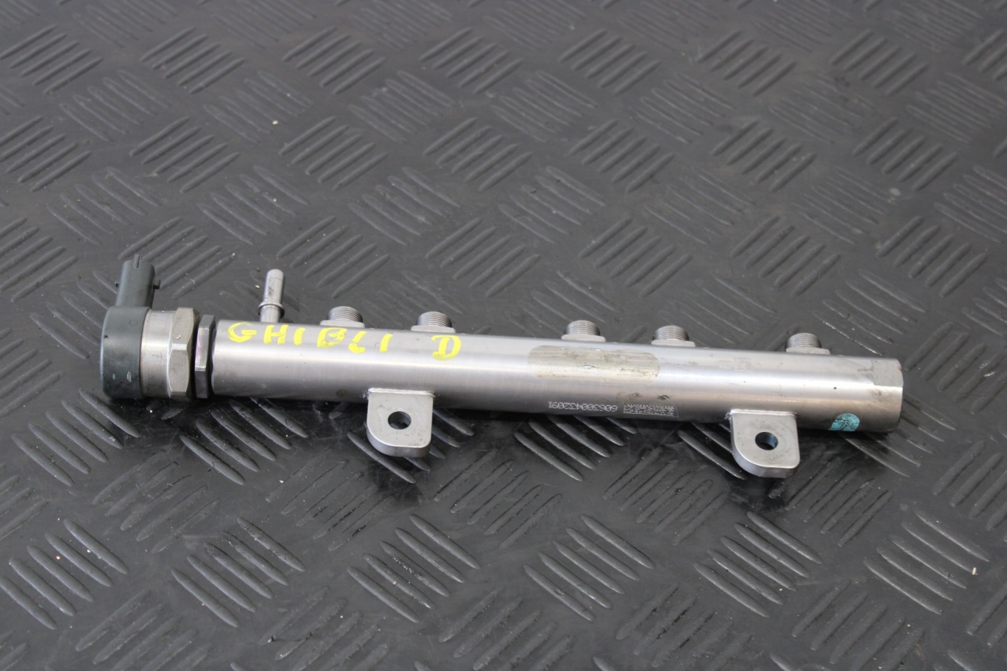 Rampe injection 0445216044 MASERATI GHIBLI M157 3,0 D