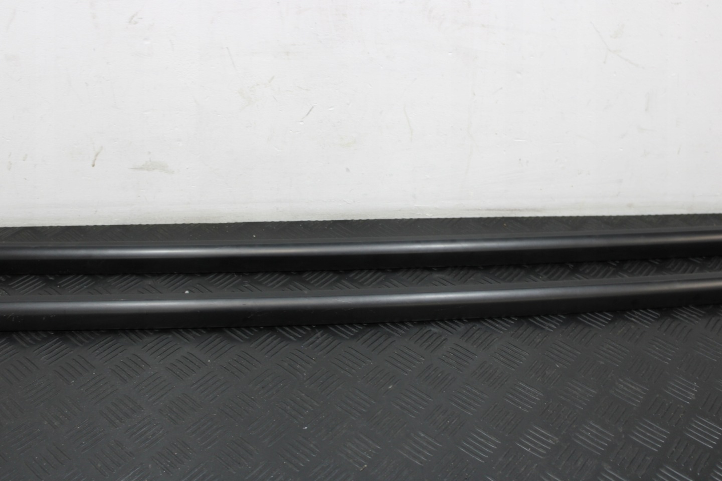 Dachreling dach VW PASSAT B8 3G0 3G9 3G9860025AA