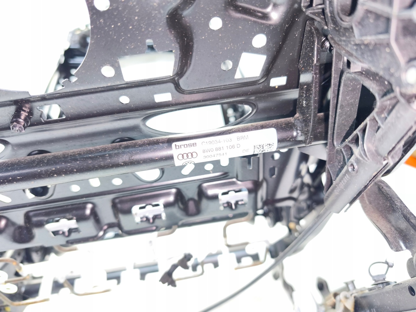 Support Siège Droite AUDI A4 B9 A5 8W 8W0881046M 8W0881106D
