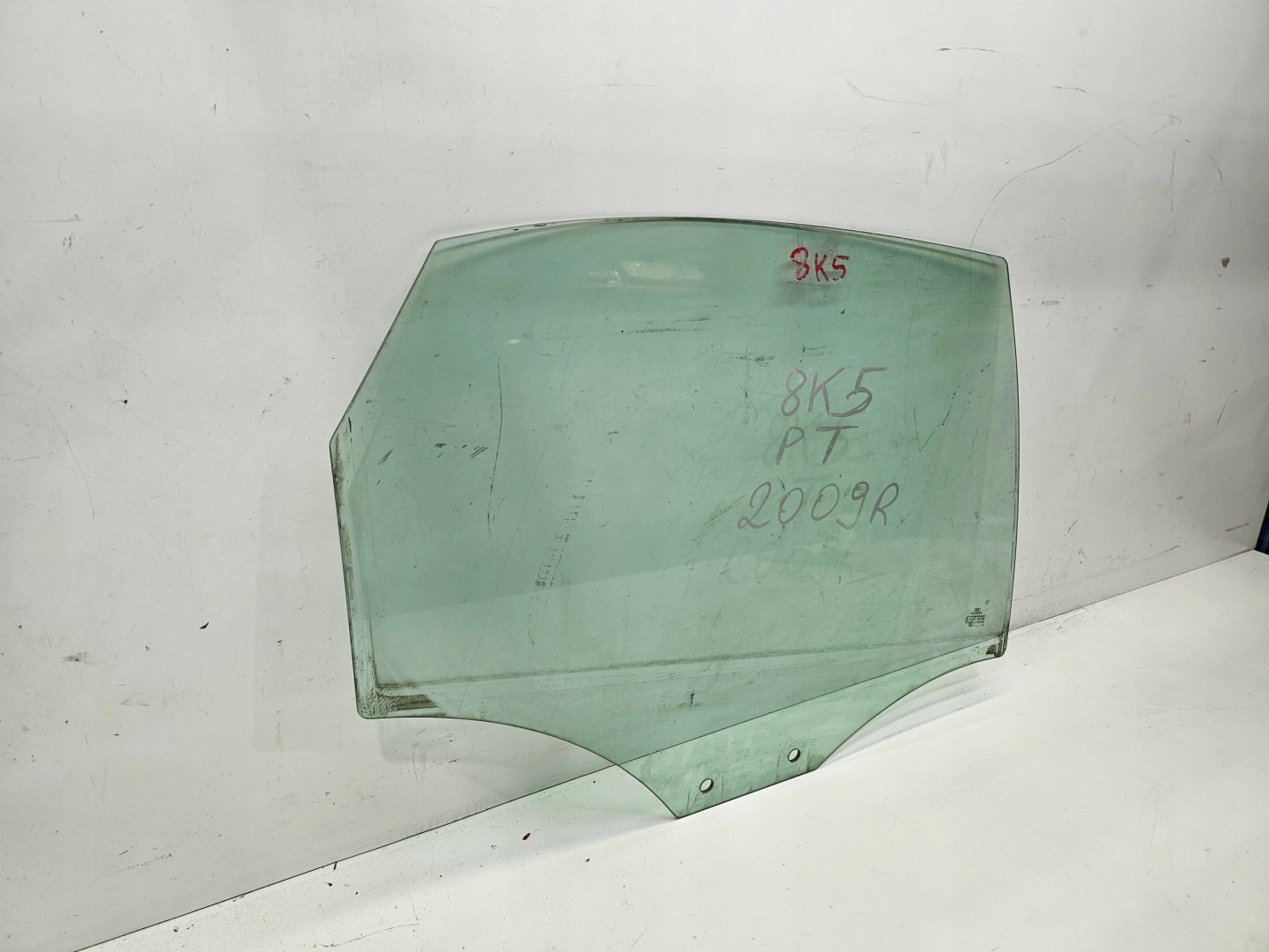 window side door right rear part AUDI A4 B8 sedan 8K5 2009 ROK