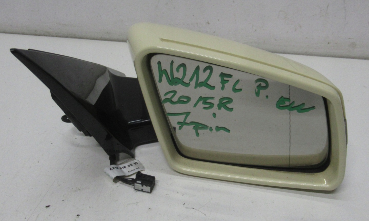 MERCEDES W212 LIFT mirror right 7PIN EU 623