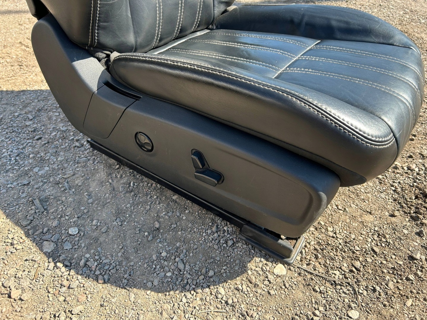 seat front front right of the passenger Chrysler 300C 300S 2015r