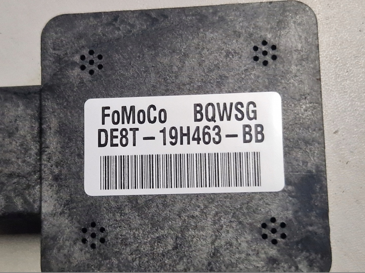 FORD antenna module amplifier DE8T-19H463-BB