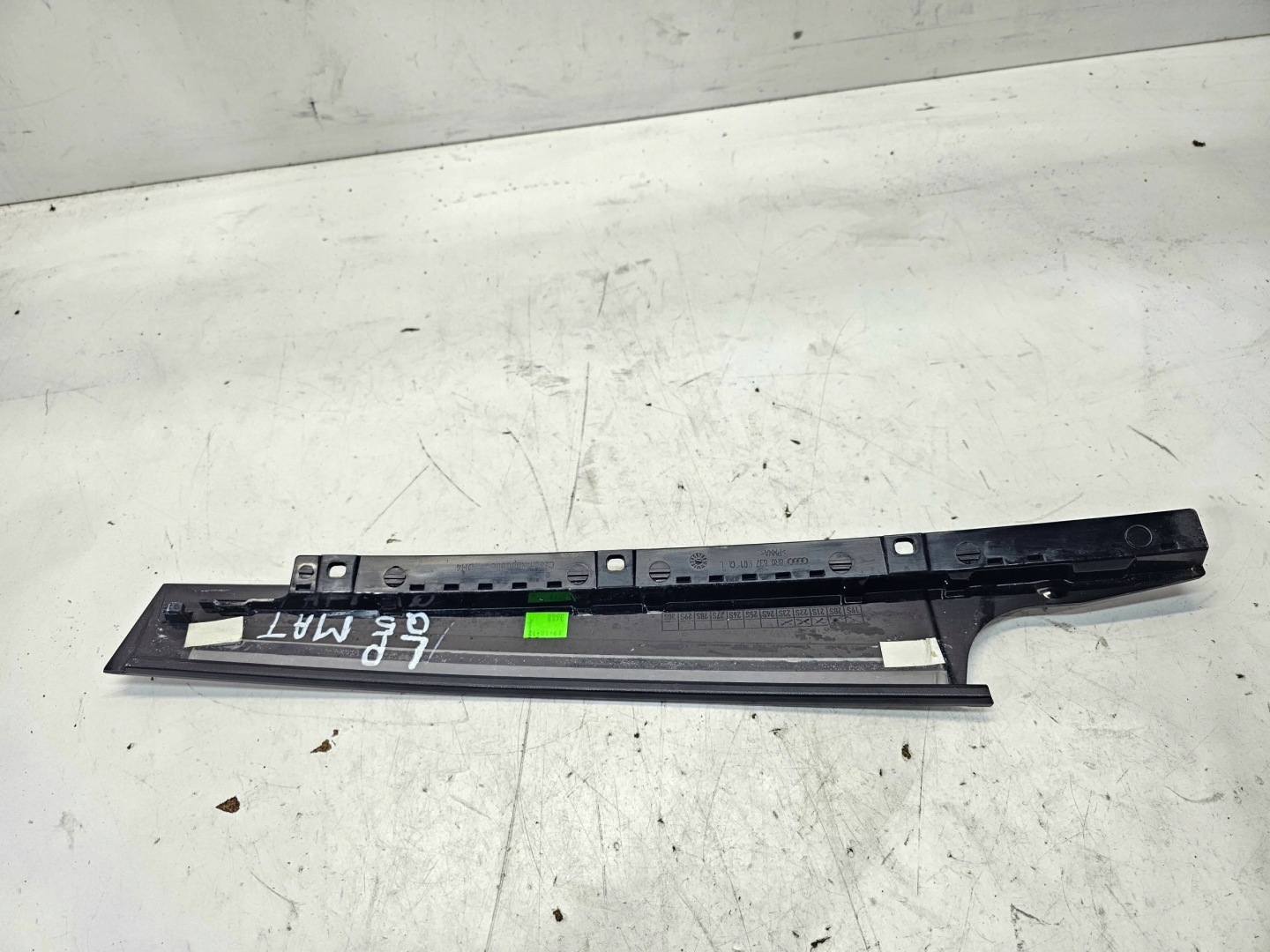 cap cover door left front AUDI Q5 8R 8R0837901Q black MAT