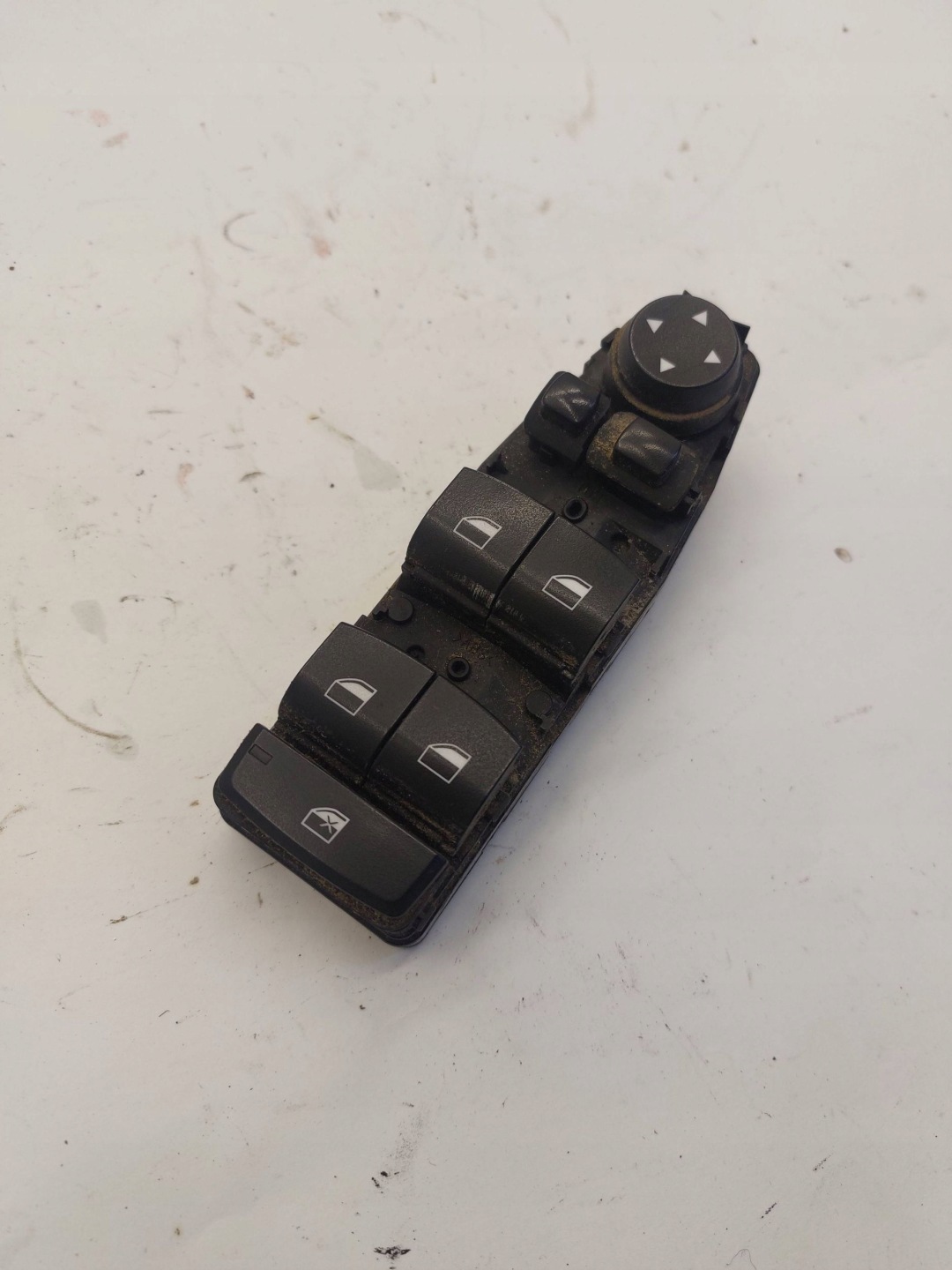 BMW 5 F10 F11 F07 PANEL window control switch left front 9241955 EUROPA