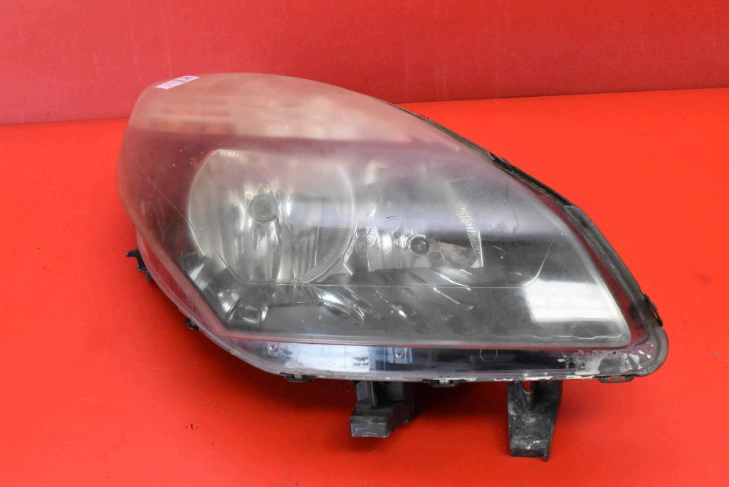 REFLEKTOR right light front EU RENAULT MEGANE SCENIC 3 III 09-12