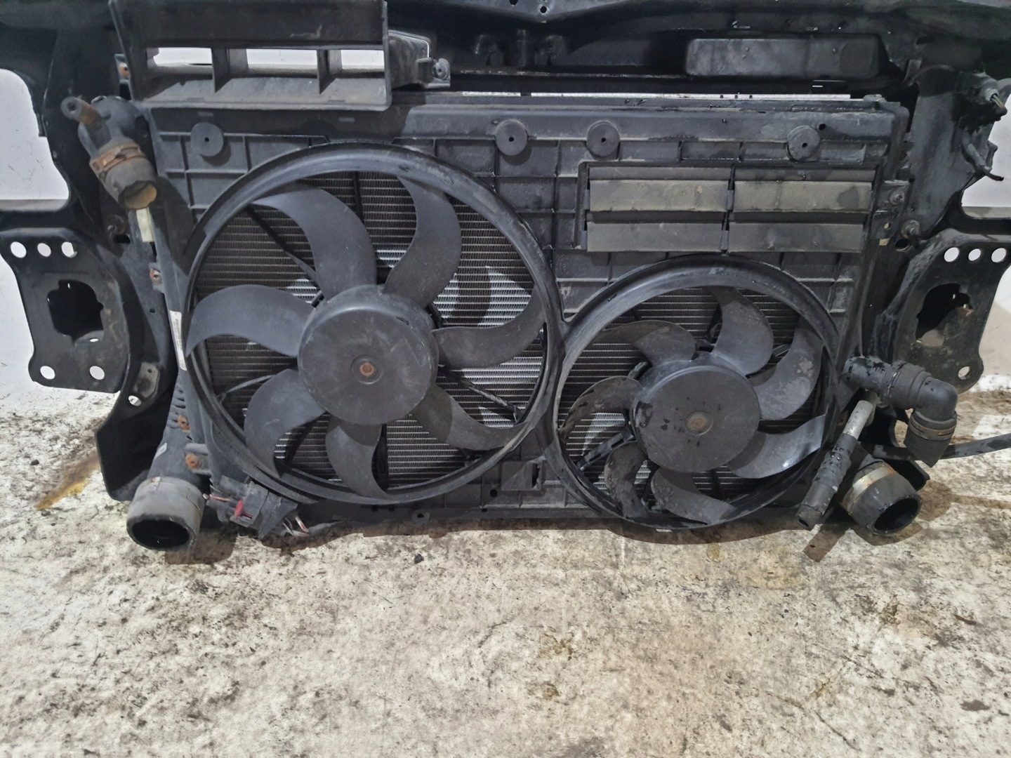 VOLKSWAGEN PASSAT CC 08-12 support panel for radiators 2.0 TDI
