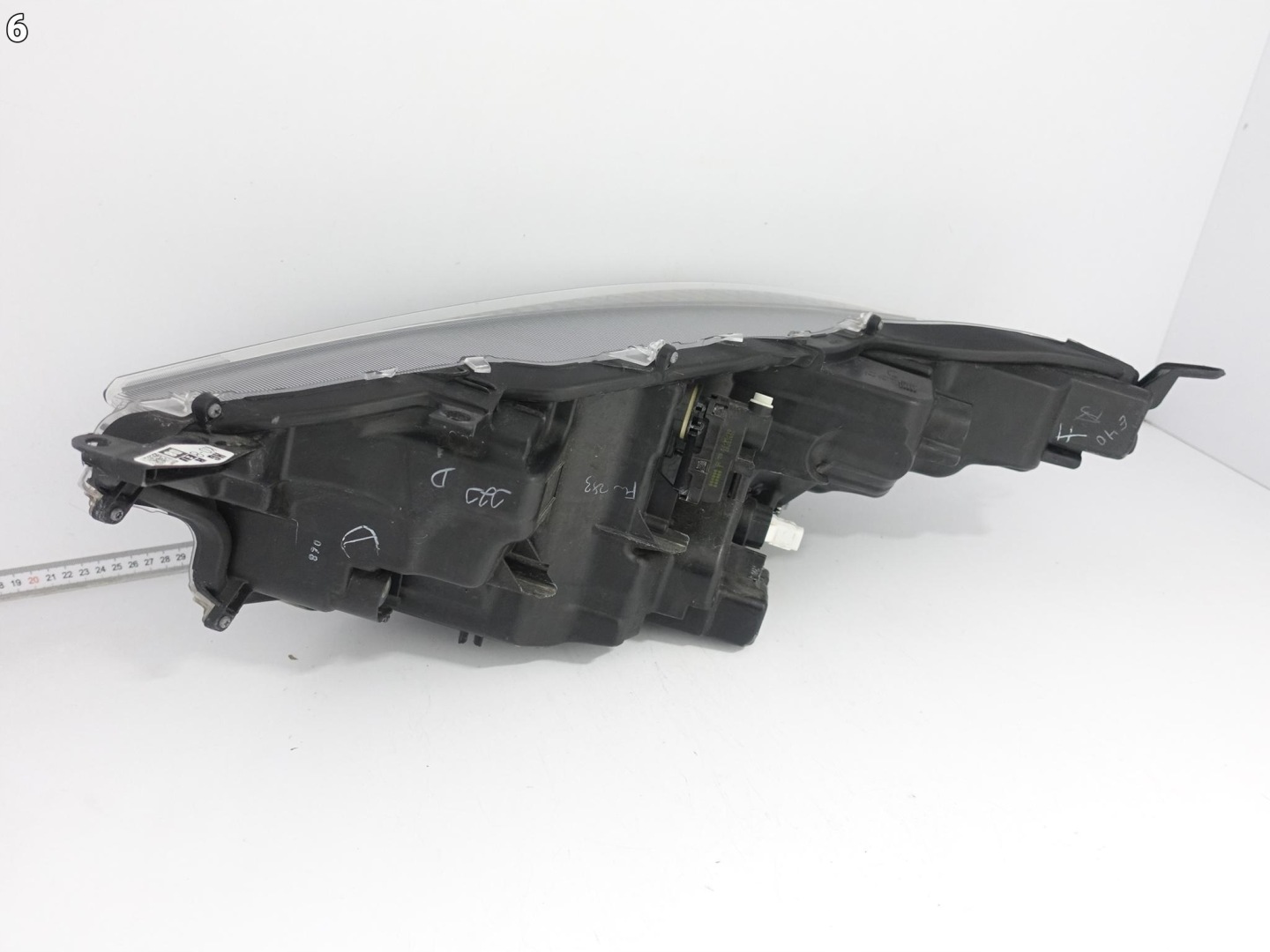 TOYOTA YARIS IV (4 GENERACJA) XP210 GR 20- light FULL LED right front EU
